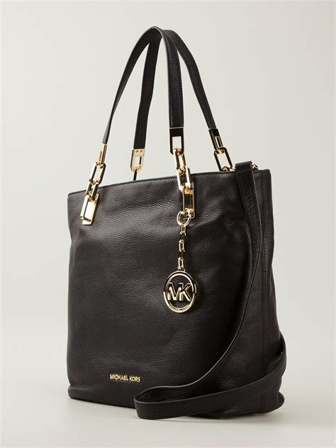 michael kors handbags black color|michael kors black shoulder handbags.